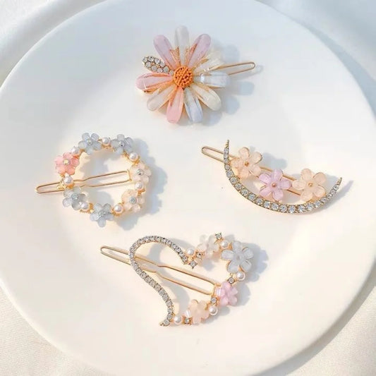 Daisy Rhinestone Hair Clip Set